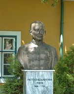 Pettko-Szandtner Tibor mellszobor